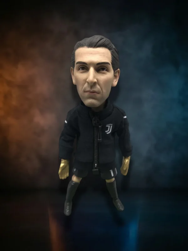 10 FIGURA BUFFON JUVENTUS DE 12CM