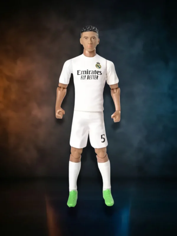 40 FIGURA BELLINGHAM REAL MADRID DE 20CM